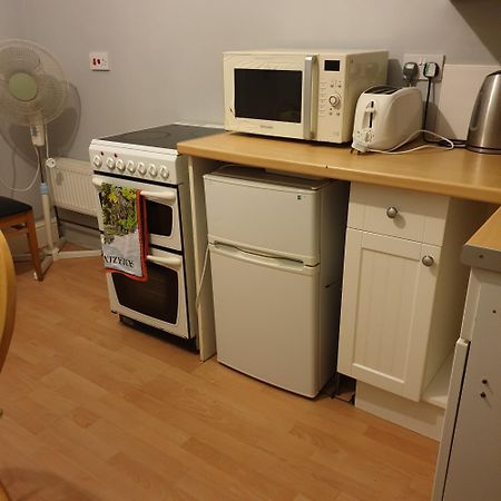 Homeleigh Apartments- Isle Of Wight ライド エクステリア 写真