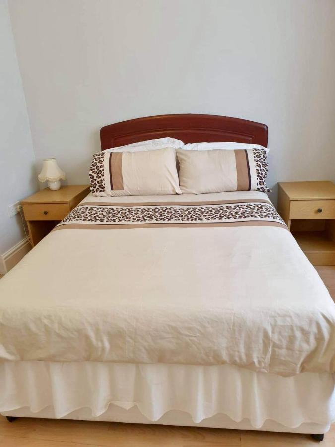 Homeleigh Apartments- Isle Of Wight ライド エクステリア 写真