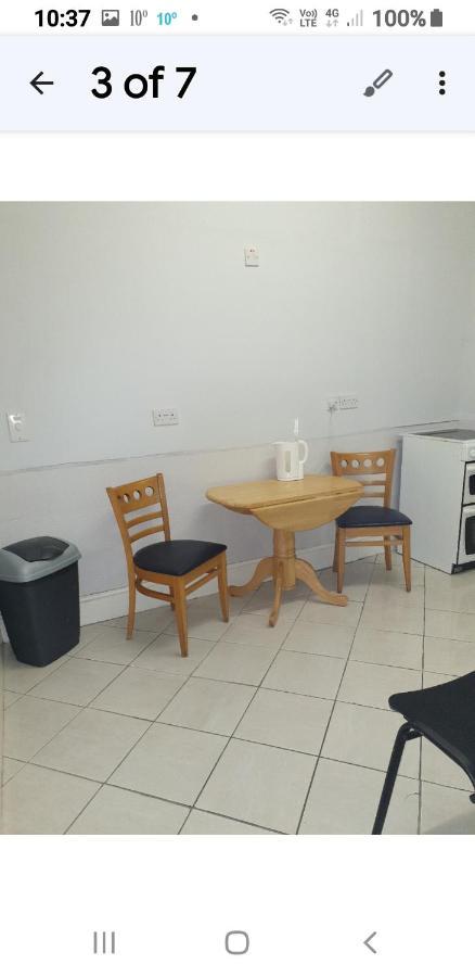 Homeleigh Apartments- Isle Of Wight ライド エクステリア 写真